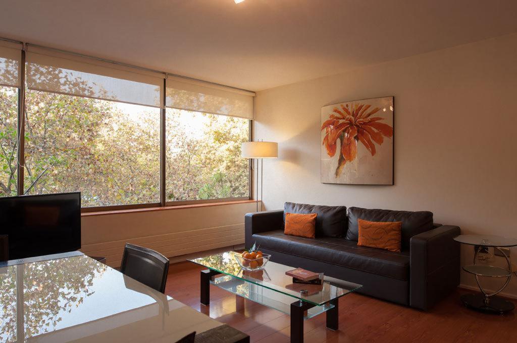 Departamentos Orly Aparthotel Santiago Kültér fotó