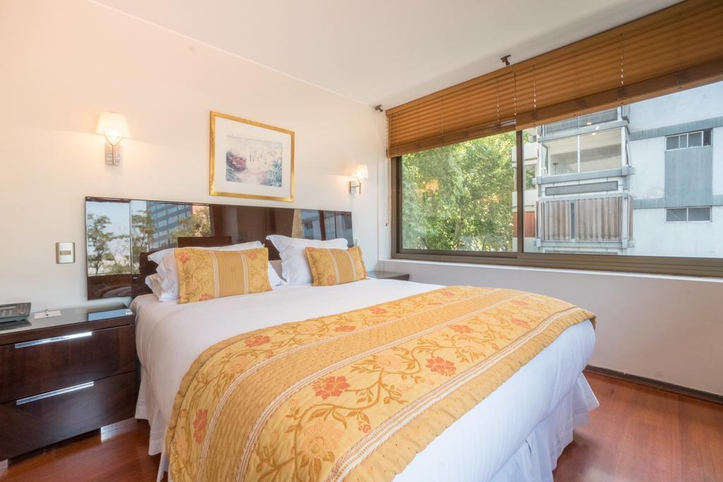 Departamentos Orly Aparthotel Santiago Kültér fotó